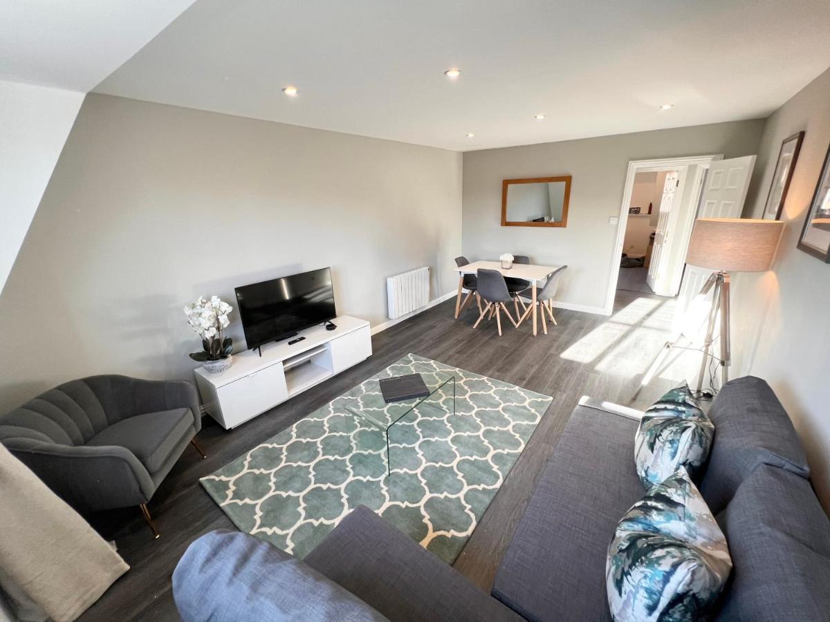 Urban Living'S The Hopkins, Beautiful City Apartment With Private Parking オックスフォード エクステリア 写真