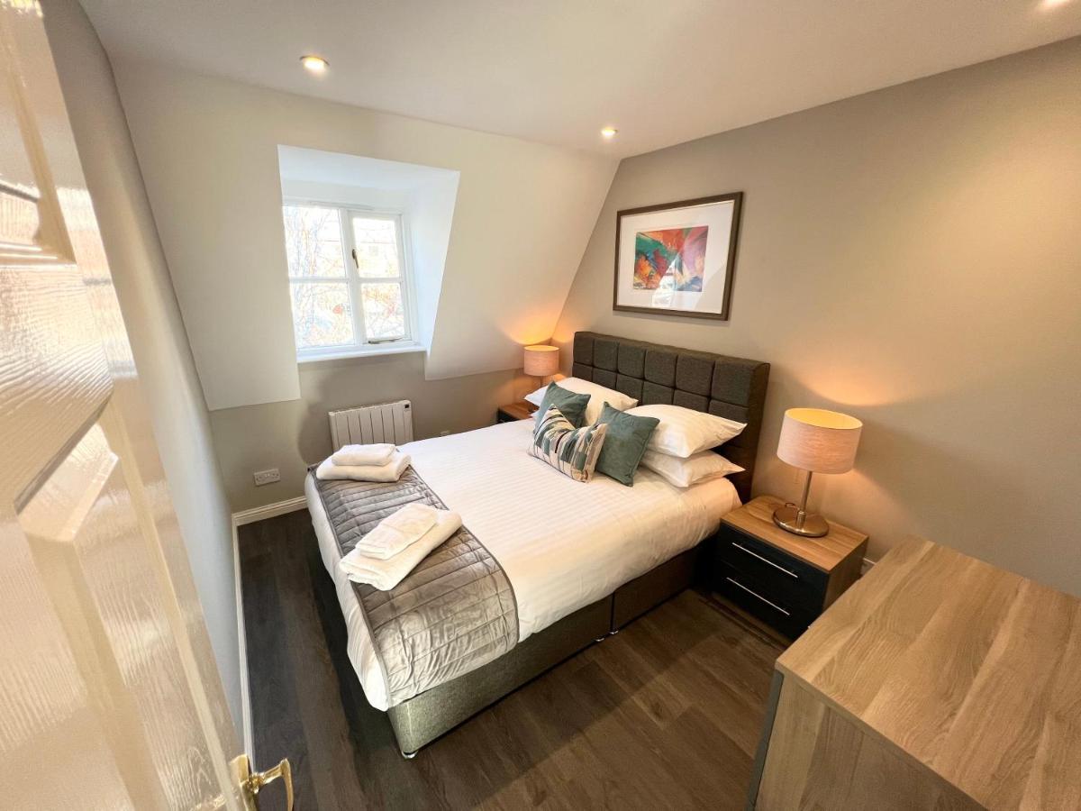 Urban Living'S The Hopkins, Beautiful City Apartment With Private Parking オックスフォード エクステリア 写真